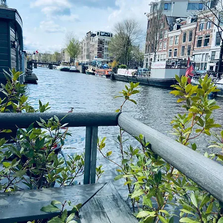Houseboat Bonnie 4* Amsterdam