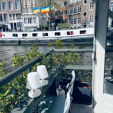 招待所 Houseboat Bonnie 阿姆斯特丹