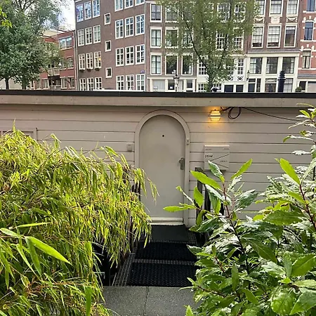 Gasthuis Houseboat Bonnie Amsterdam